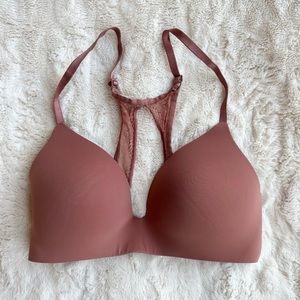 Victoria’s Secret Tshirt Bra 32D Lightly Lined Dusty Rose Lace Racerback